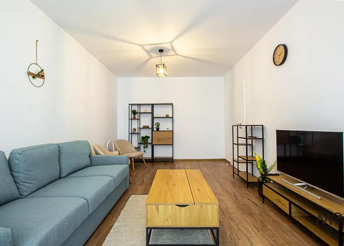 Mo Host Nest Appartamento Braşov